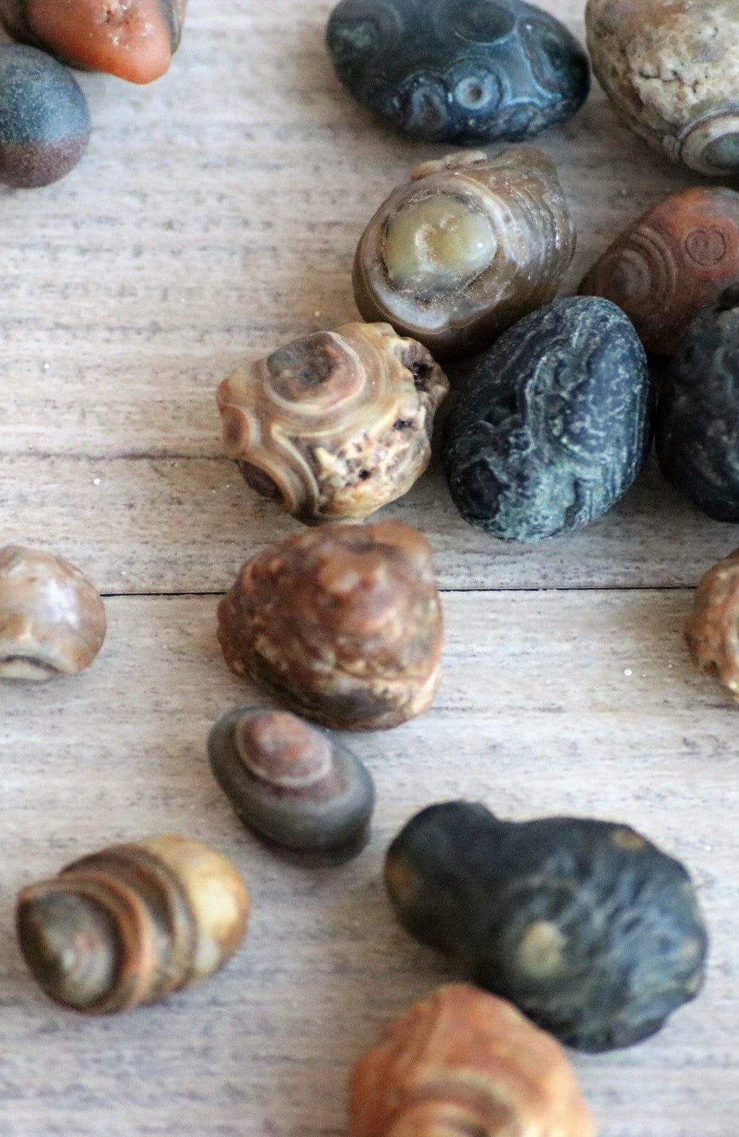 Gobi Desert Agate (Large) Tumbled Stone